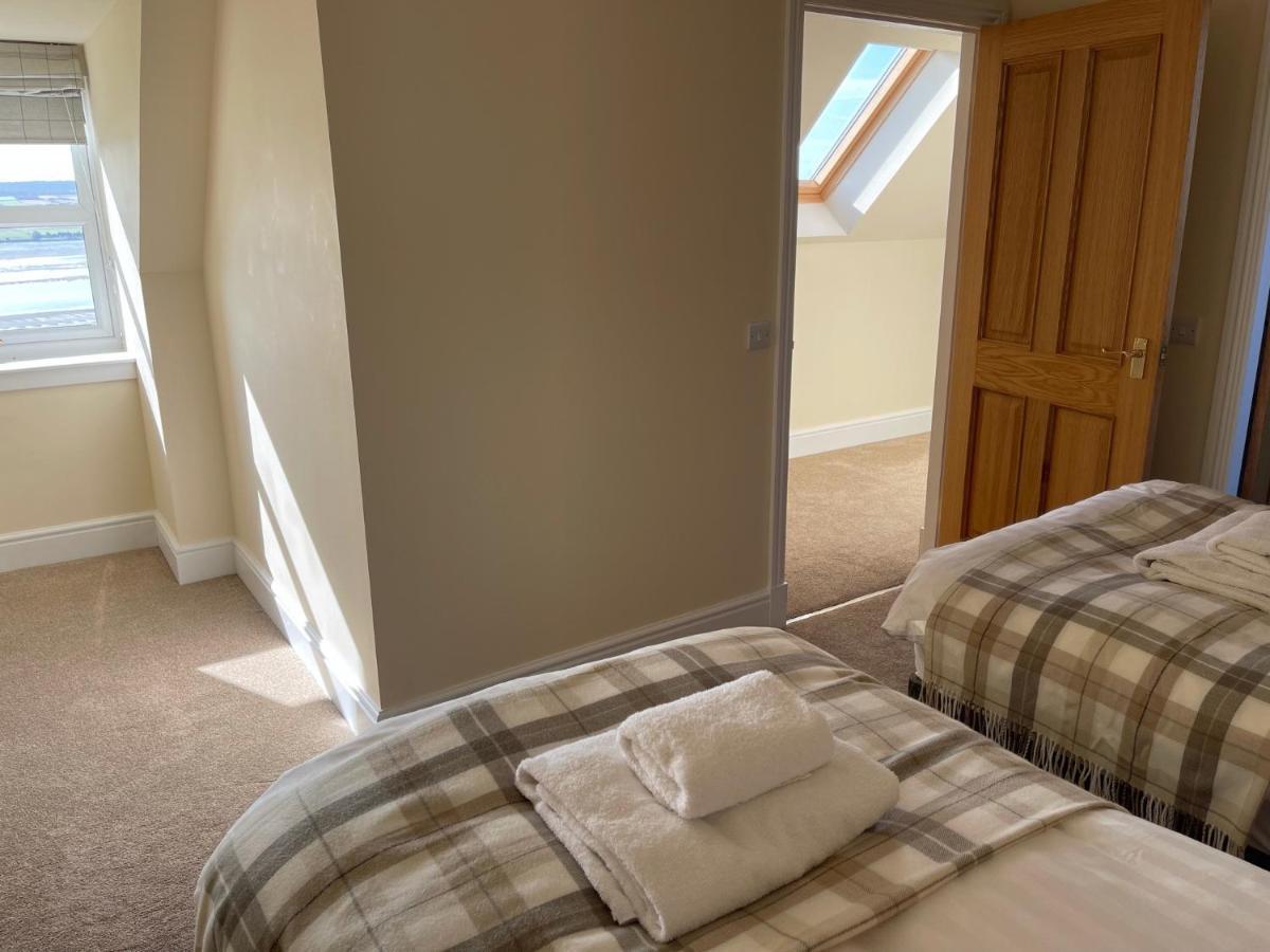 Highland Farm Cottages Dingwall Esterno foto