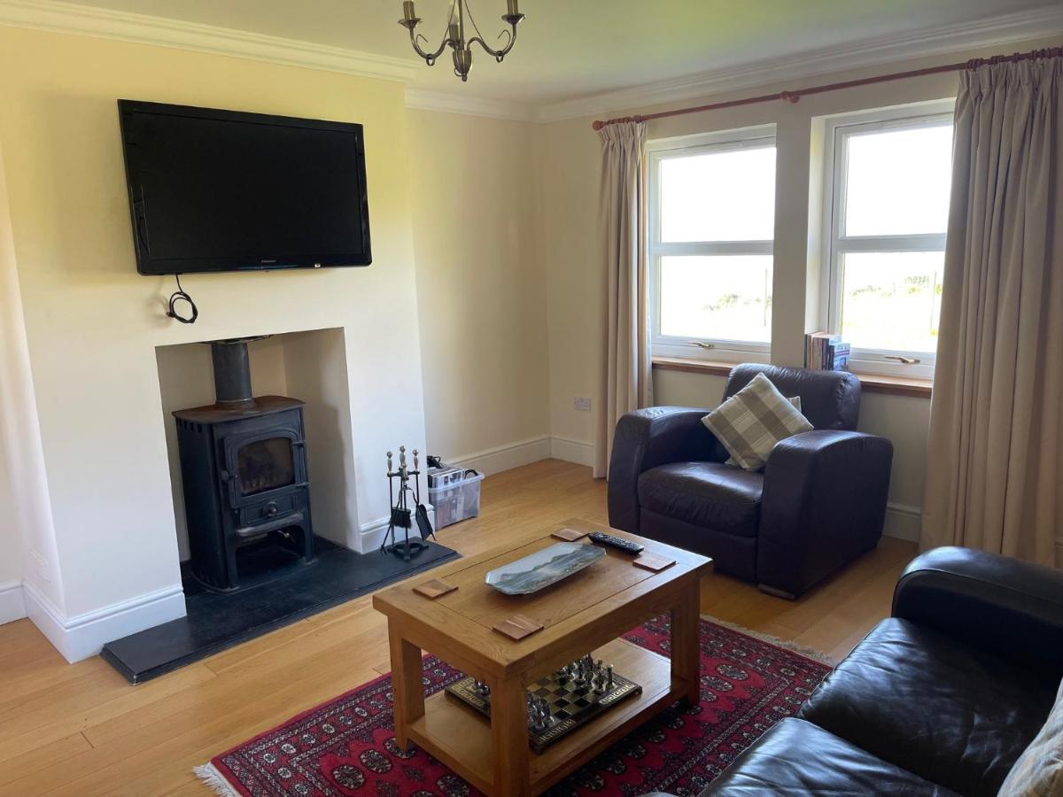 Highland Farm Cottages Dingwall Esterno foto